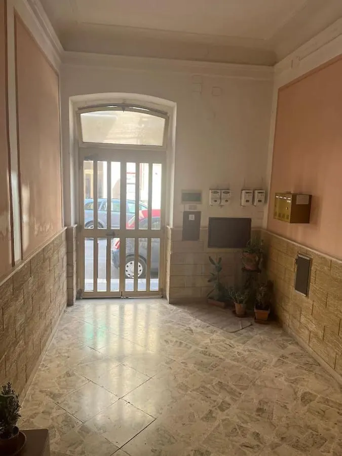 Monohouseinbari Apartment 0*, Bari Italy